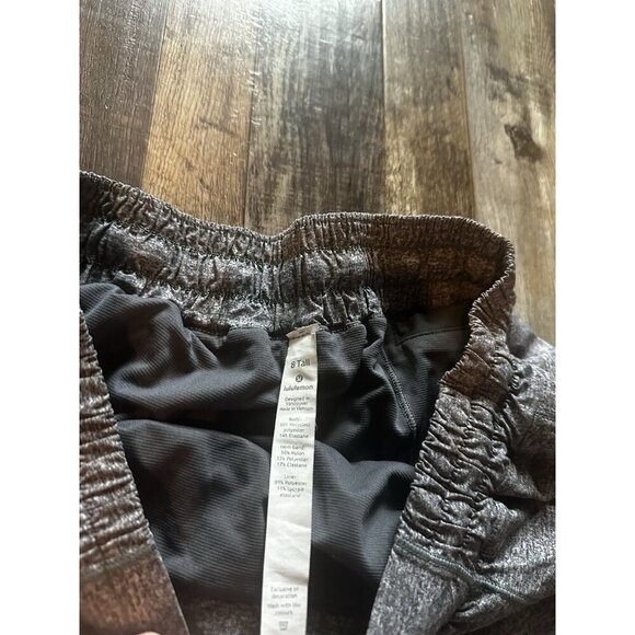 Lululemon Hotty Hot Short II *Long 4" Heather Lux Multi Black Size 8 - Picture 4 of 5